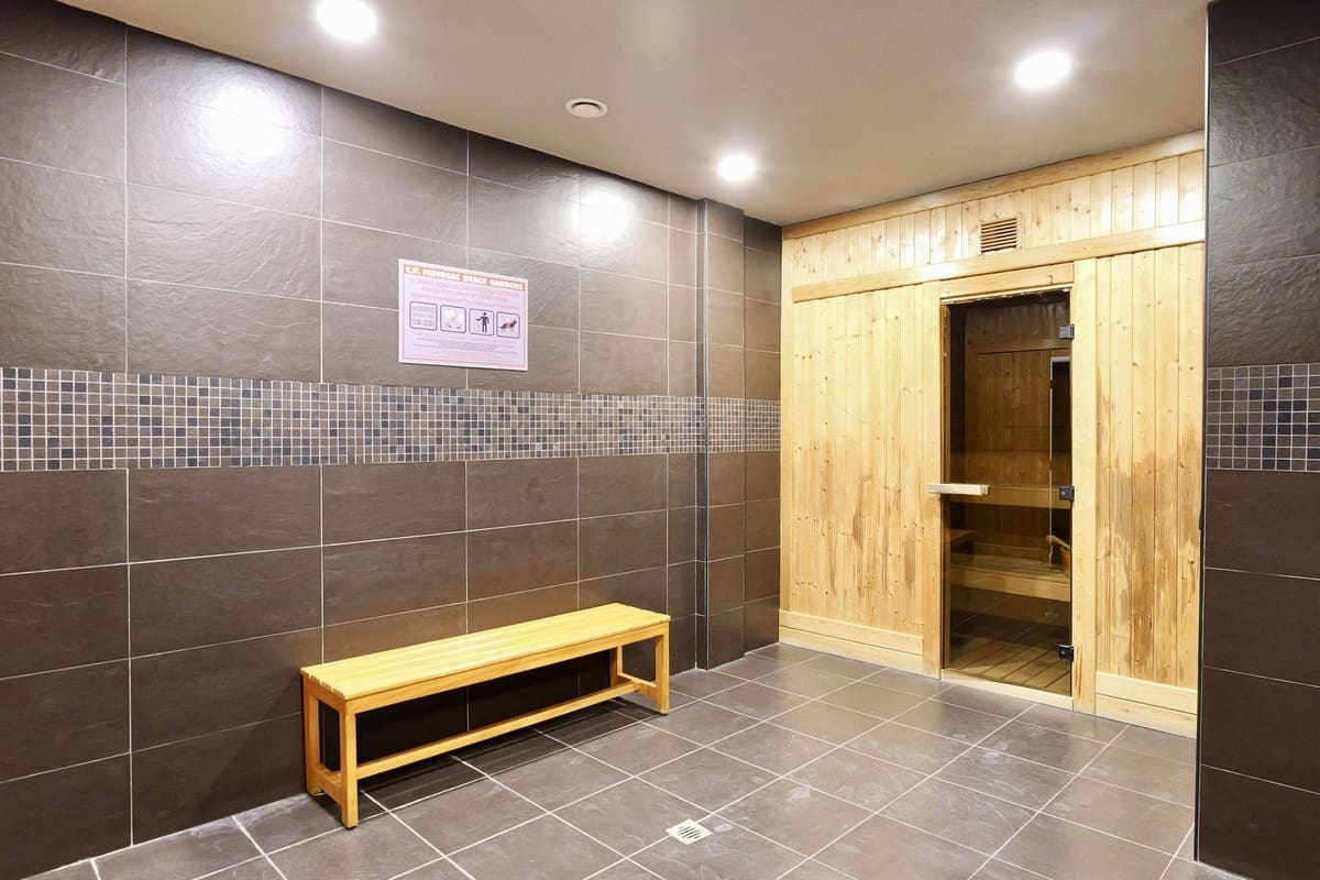 3 bedroom Apartment for sale in Puerto Banus with pool garage - € 849,000 (Ref: 9733241)