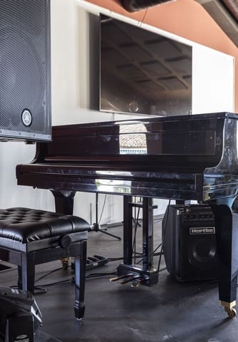 2 soverom Restaurant/Bar til salgs i El Paraiso, Estepona - € 800 000 (Ref: 9733242)