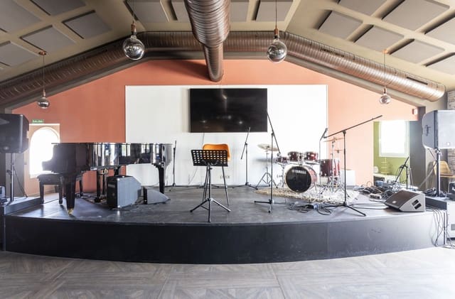 2 soveværelse Restaurant/Bar til salg i El Paraiso, Estepona - € 800.000 (Ref: 9733242)