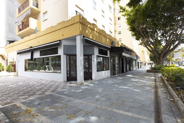 Erhverv til salg i Marbella med garage - € 775.000 (Ref: 9733244)
