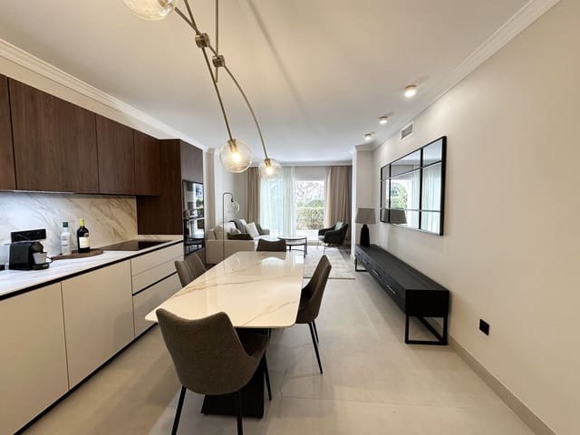 3 chambre Appartement à vendre à San Pedro de Alcantara, Marbella avec piscine garage - 745 000 € (Ref: 9733245)