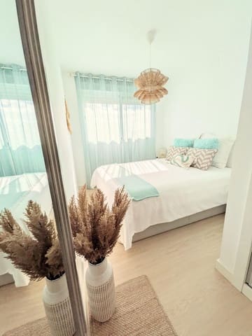 3 sovrum Lägenhet till salu i Estepona med pool garage - 729 000 € (Ref: 9733246)