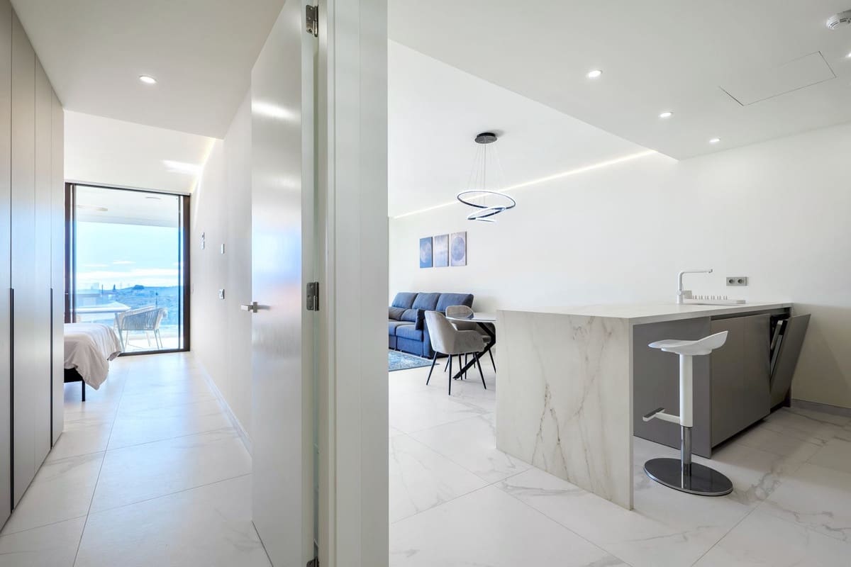 2 bedroom Apartment for sale in Fuengirola with pool garage - € 725,000 (Ref: 9733247)