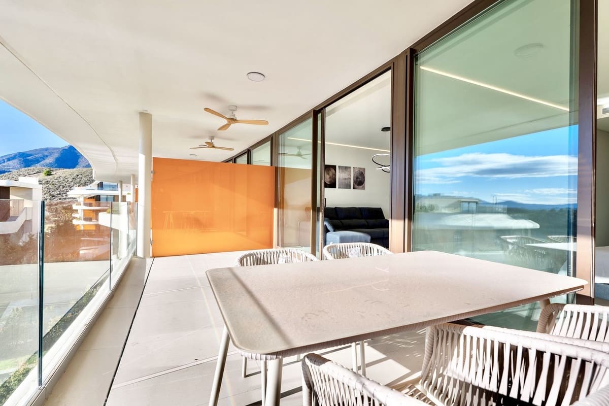 2 bedroom Apartment for sale in Fuengirola with pool garage - € 725,000 (Ref: 9733247)