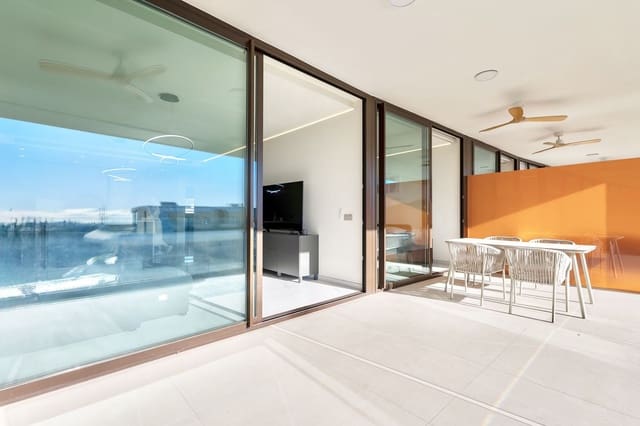 2 soverom Leilighet til salgs i Fuengirola med svømmebasseng garasje - € 725 000 (Ref: 9733247)