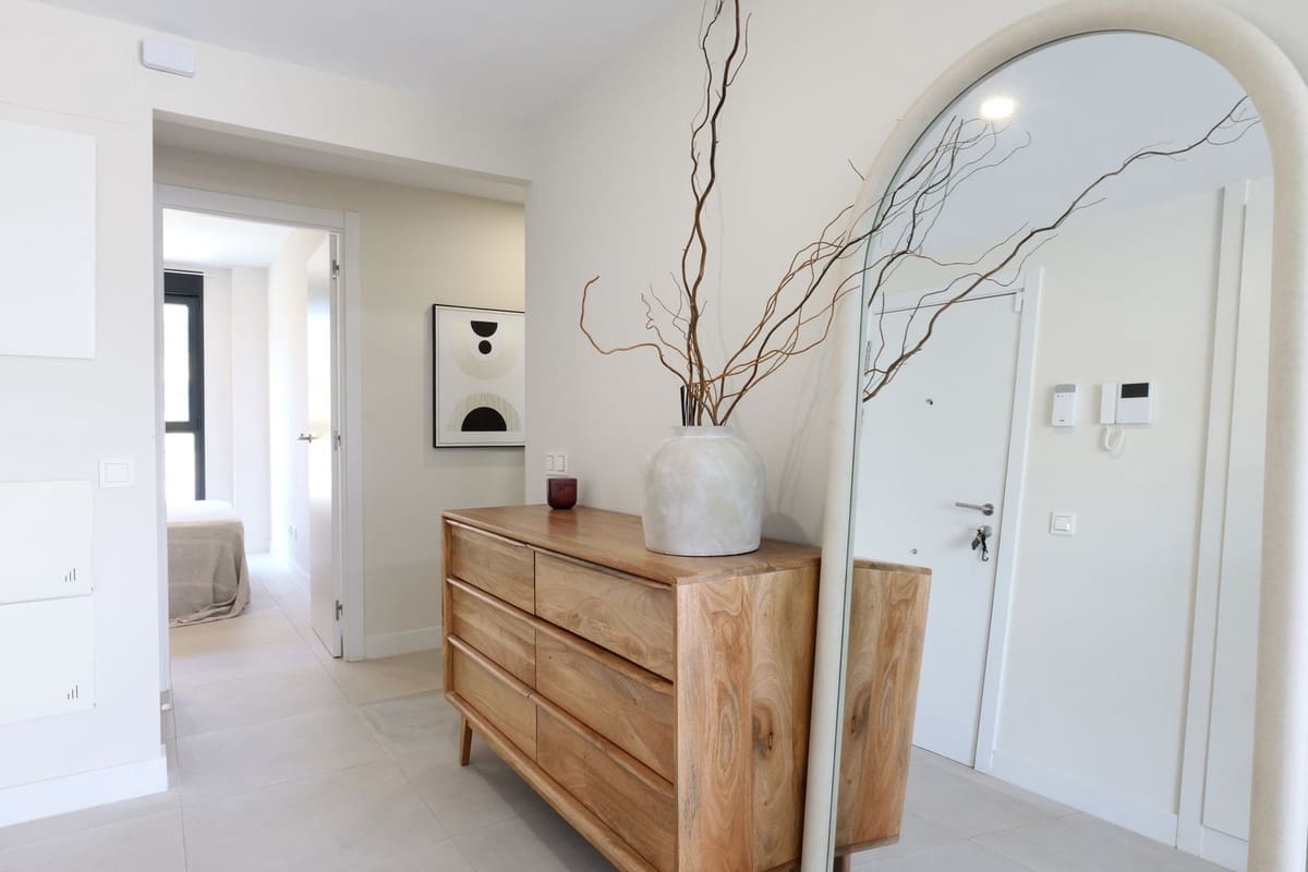 3 Zimmer Apartment zu verkaufen in Estepona mit Pool Garage - 695.000 € (Ref: 9733248)