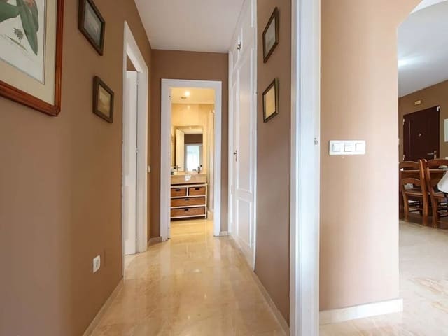 3 sypialnia Apartament na sprzedaż w Nueva Andalucia, Marbella z basenem - 680 000 € (Ref: 9733249)