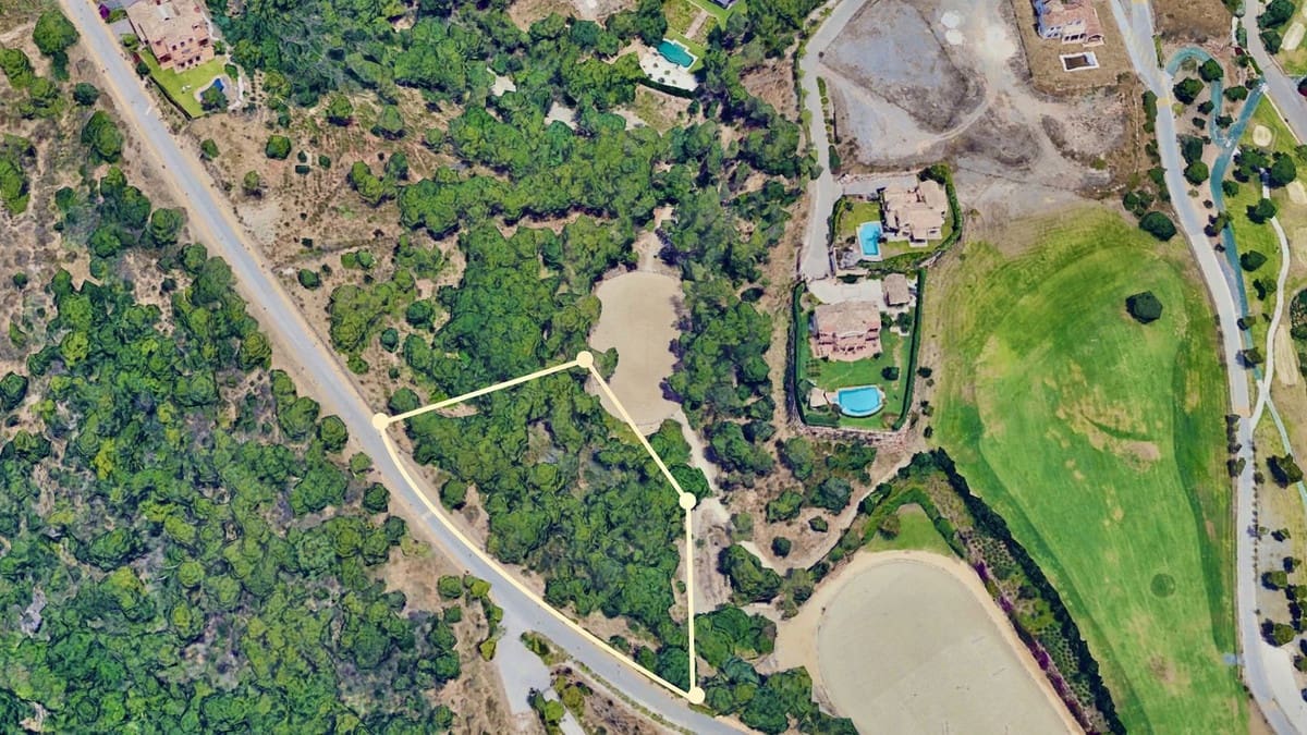 Solar/Parcela en Benahavís en venta - 670.000 € (Ref: 9733252)
