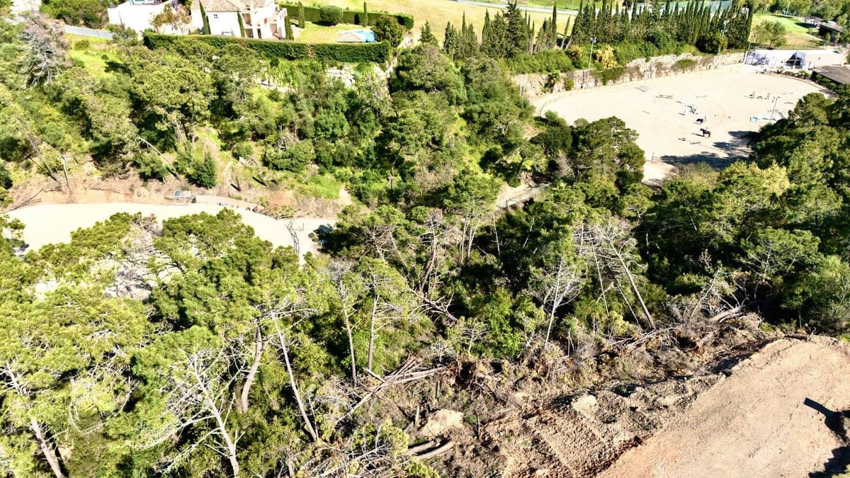 Solar/Parcela en Benahavís en venta - 670.000 € (Ref: 9733252)