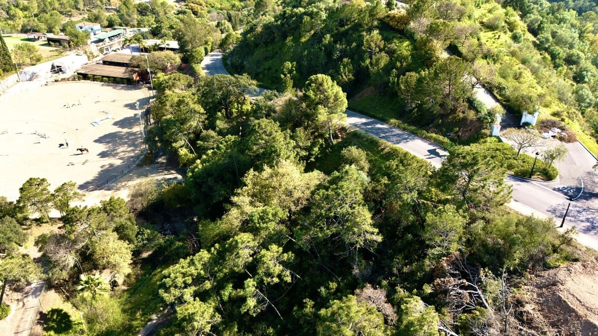 Solar/Parcela en Benahavís en venta - 670.000 € (Ref: 9733252)