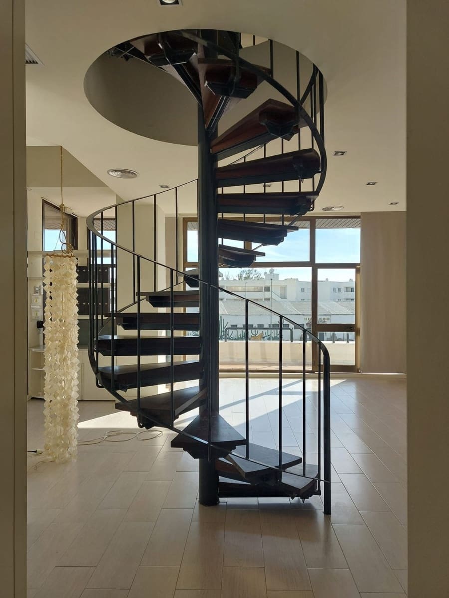 2 soveværelse Kontor til salg i Guadalmina - € 520.000 (Ref: 9733260)