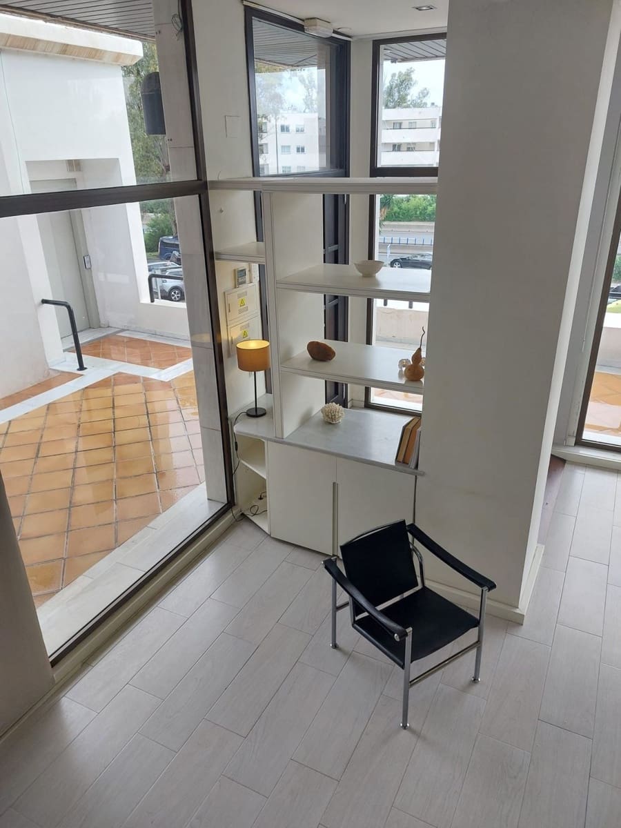 2 soveværelse Kontor til salg i Guadalmina - € 520.000 (Ref: 9733260)