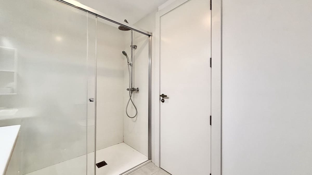 2 slaapkamer Appartement te koop in Estepona met zwembad garage - € 485.000 (Ref: 9733261)