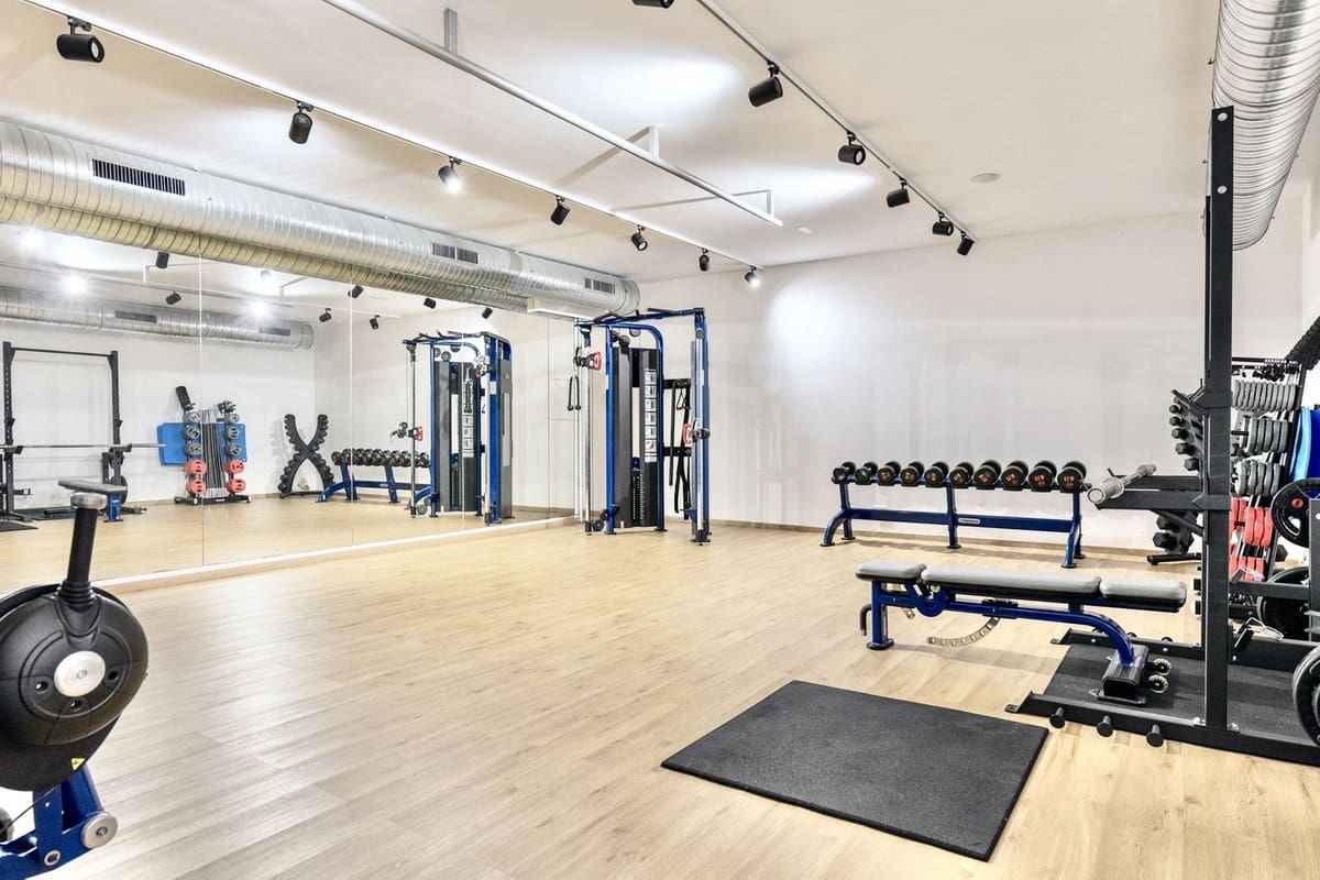 2 slaapkamer Appartement te koop in Estepona met zwembad garage - € 485.000 (Ref: 9733261)