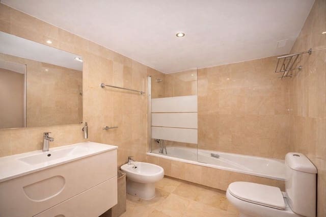 2 sovrum Lägenhet till salu i Guadalmina Alta, Marbella med pool garage - 450 000 € (Ref: 9733265)