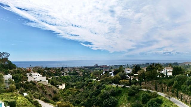 Bouwgrond te koop in El Rosario, Marbella - € 399.000 (Ref: 9733267)