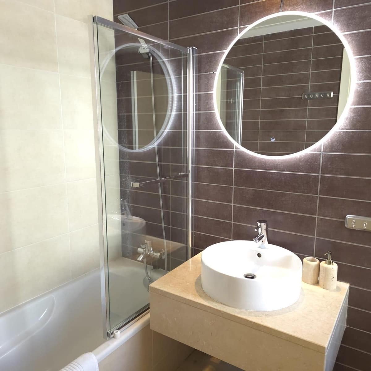 2 slaapkamer Appartement te koop in Estepona met zwembad garage - € 367.500 (Ref: 9733270)