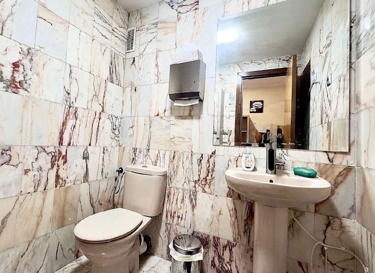 Büro zu verkaufen in Marbella - 340.000 € (Ref: 9733271)