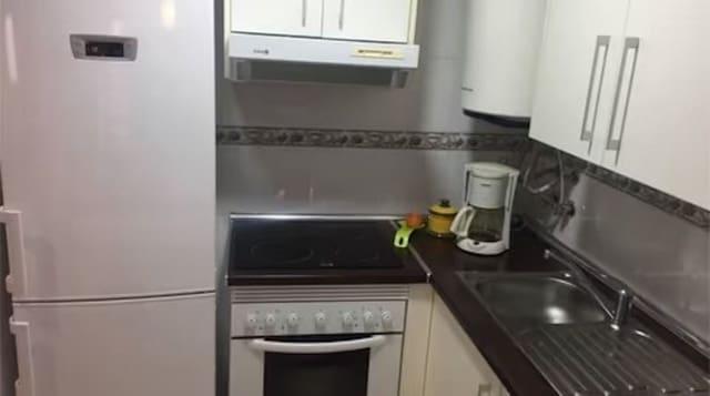 2 Zimmer Penthouse zu verkaufen in Casares mit Pool Garage - 320.000 € (Ref: 9733272)