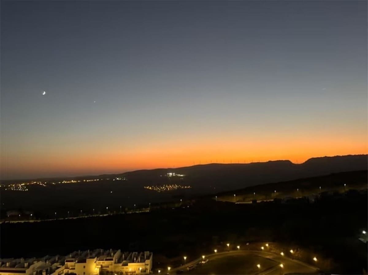 2 bedroom Penthouse for sale in Casares with pool garage - € 320,000 (Ref: 9733272)