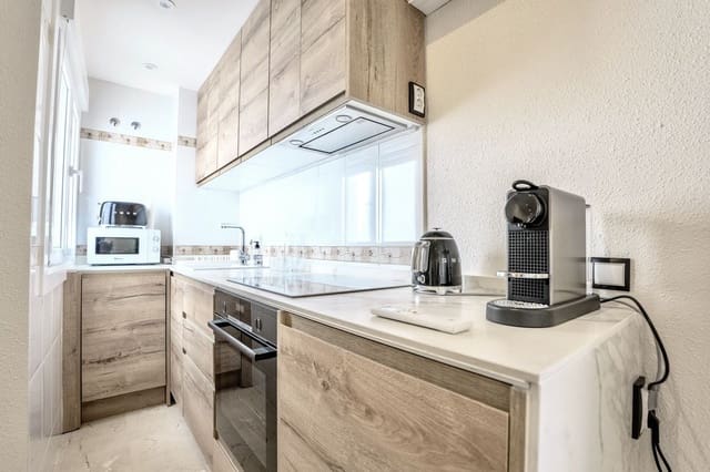 1 makuuhuone Kattohuoneisto myytävänä paikassa Benahavís - 260 000 € (Ref: 9733274)