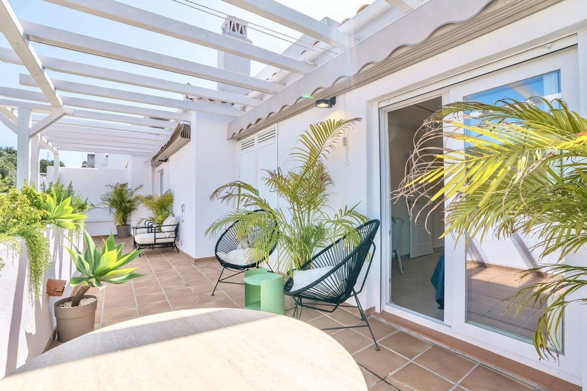 1 makuuhuone Kattohuoneisto myytävänä paikassa Benahavis - 260 000 € (Ref: 9733274)