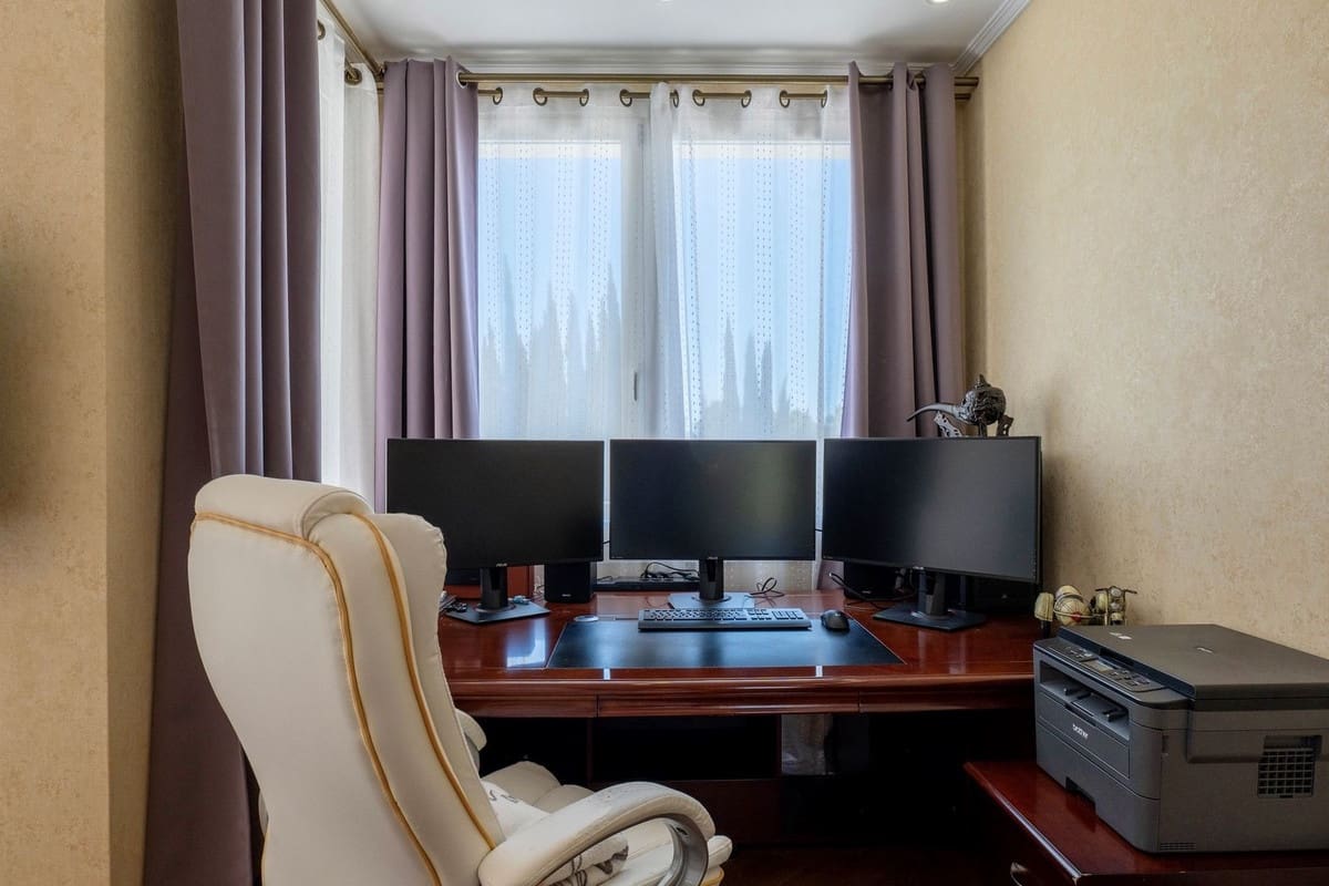 4 bedroom Villa for sale in El Rosario with pool garage - € 3,990,000 (Ref: 9733277)