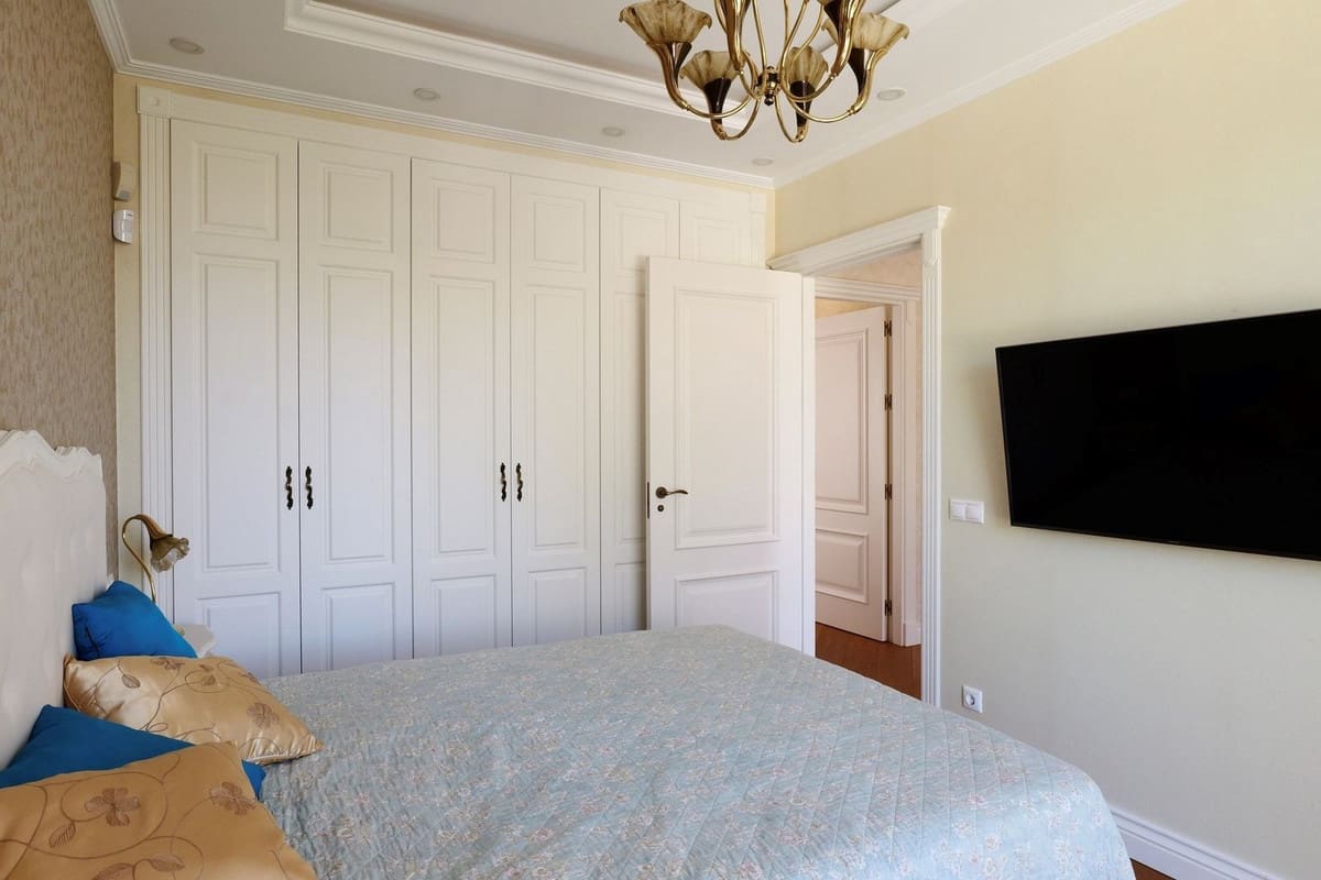 4 bedroom Villa for sale in El Rosario with pool garage - € 3,790,000 (Ref: 9733277)