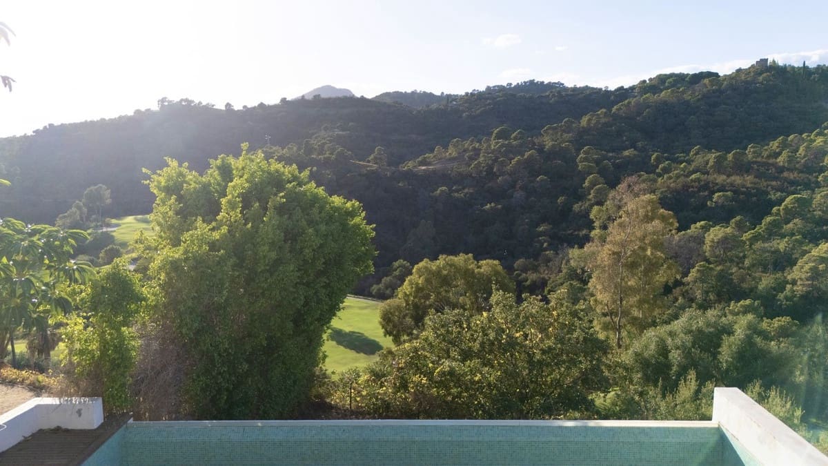 7 soveværelse Villa til salg i Benahavis med swimmingpool garage - € 3.500.000 (Ref: 9733278)