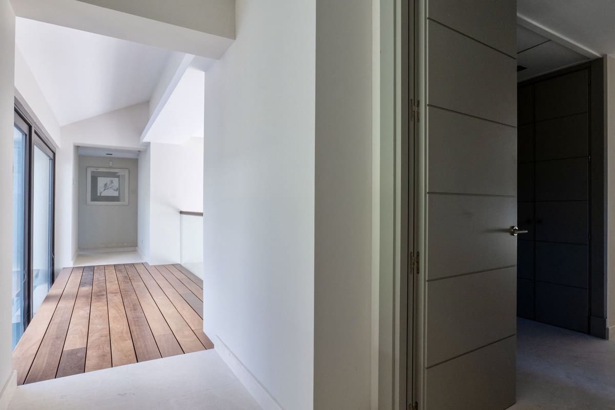 7 soveværelse Villa til salg i Benahavis med swimmingpool garage - € 3.500.000 (Ref: 9733278)