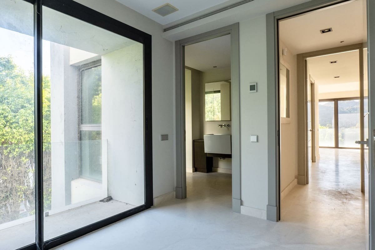 7 soveværelse Villa til salg i Benahavis med swimmingpool garage - € 3.500.000 (Ref: 9733278)