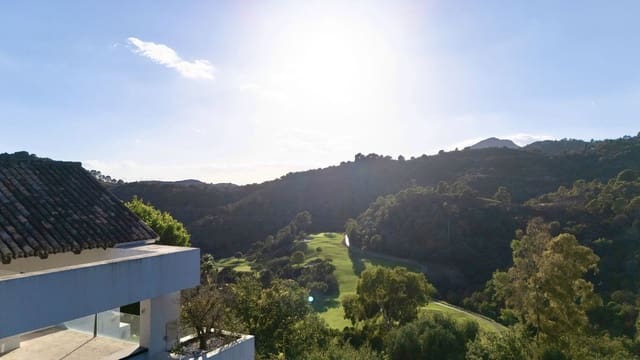 Chalet de 7 habitaciones en Benahavís en venta con piscina garaje - 3.500.000 € (Ref: 9733278)