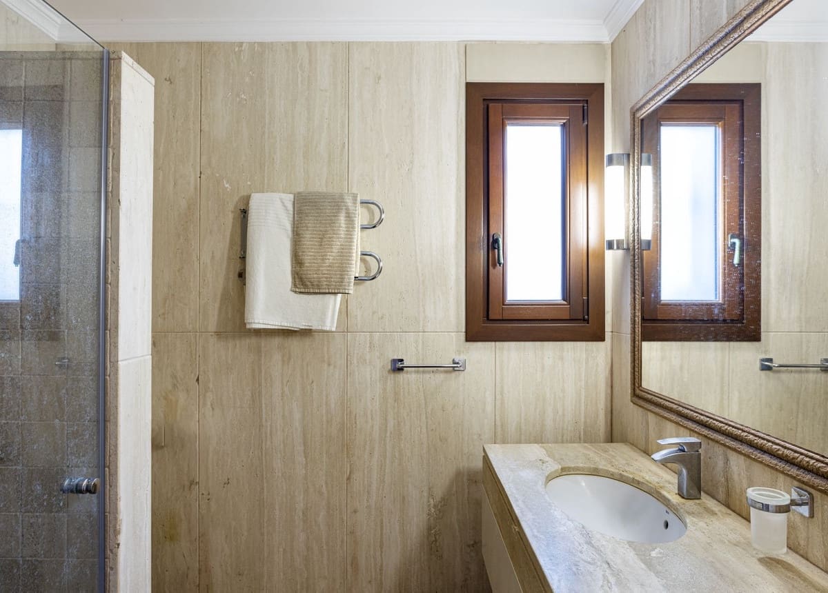 6 slaapkamer Villa te koop in Elviria met zwembad garage - € 3.450.000 (Ref: 9733279)