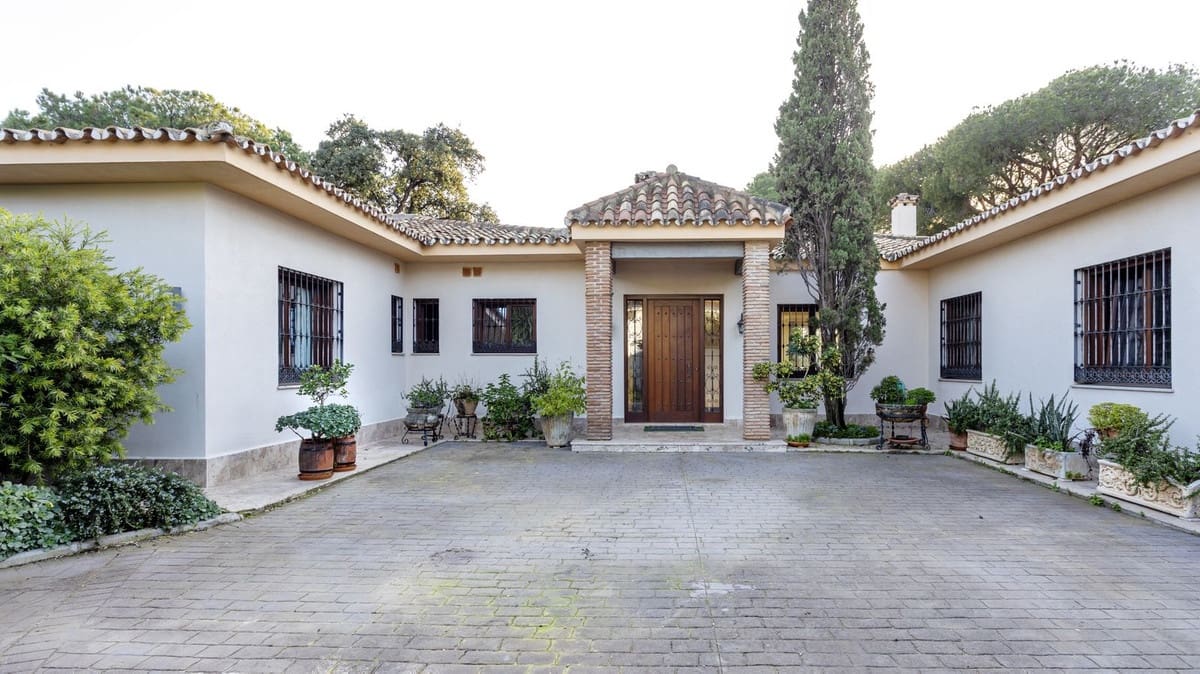 6 slaapkamer Villa te koop in Elviria met zwembad garage - € 3.450.000 (Ref: 9733279)