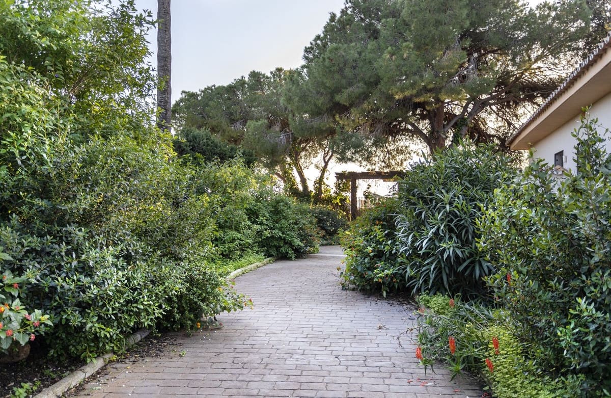 6 slaapkamer Villa te koop in Elviria met zwembad garage - € 3.450.000 (Ref: 9733279)