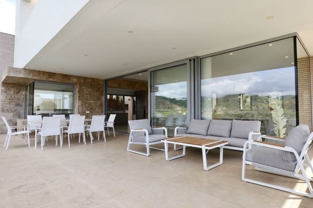 6 soveværelse Villa til salg i Los Arqueros, Benahavís med swimmingpool garage - € 3.250.000 (Ref: 9733280)