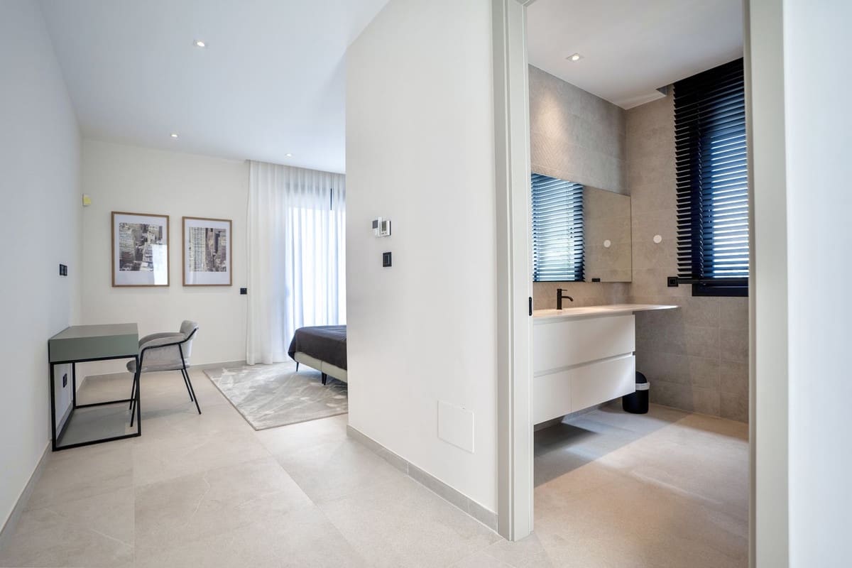 5 slaapkamer Villa te koop in Elviria met zwembad garage - € 2.999.000 (Ref: 9733281)