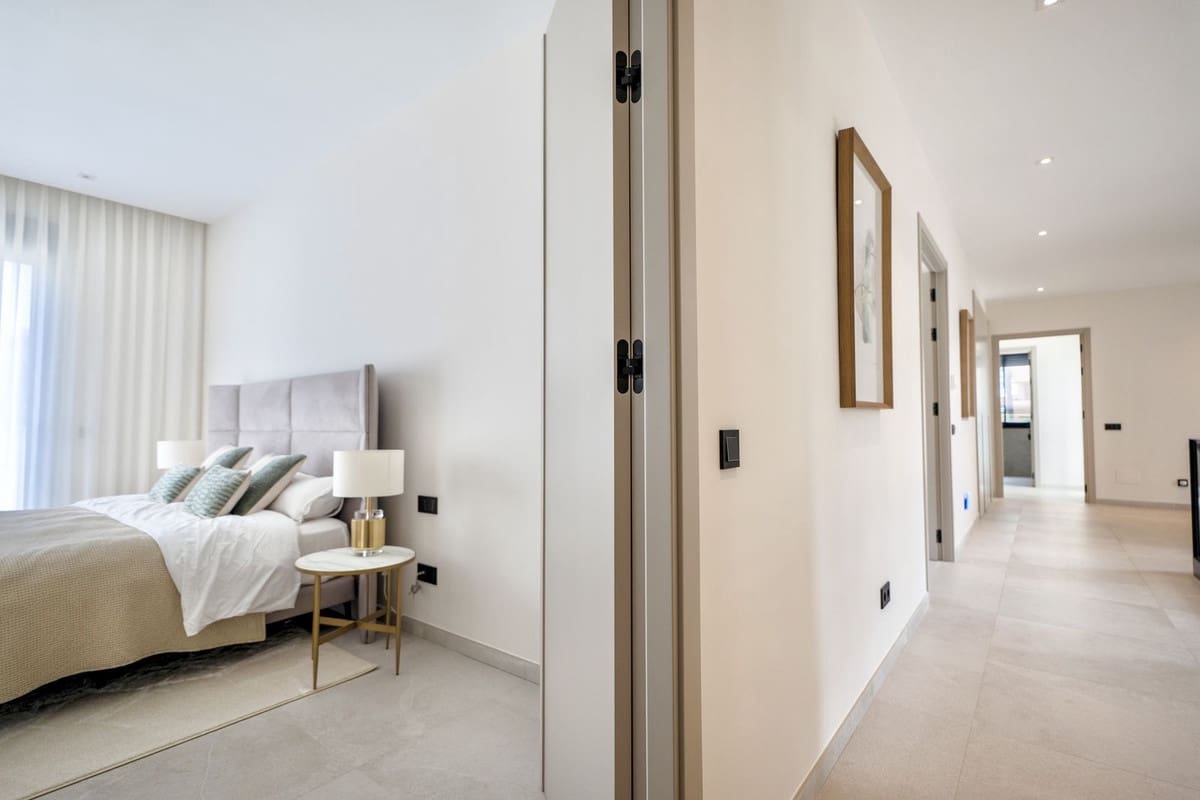 5 slaapkamer Villa te koop in Elviria met zwembad garage - € 2.999.000 (Ref: 9733281)