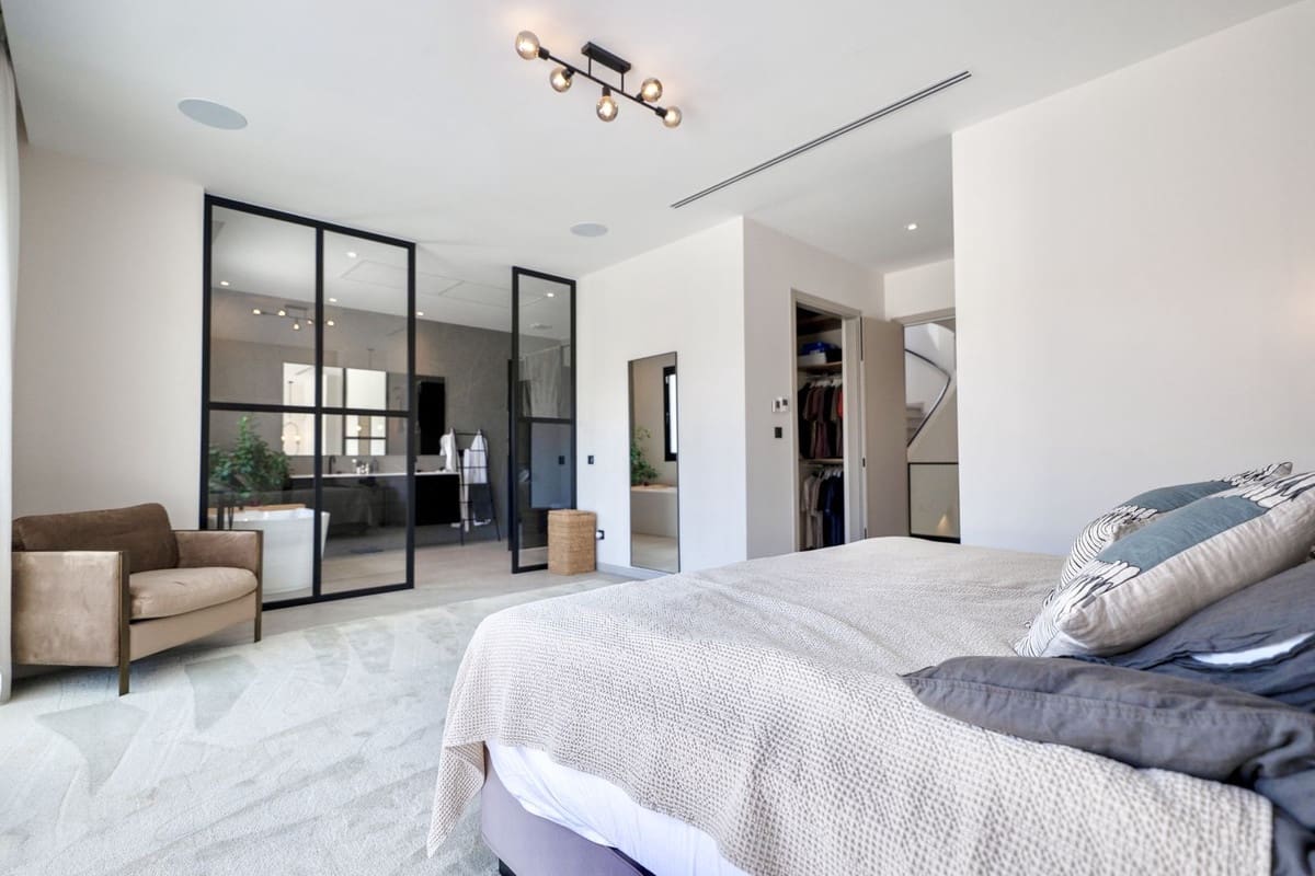 5 slaapkamer Villa te koop in Elviria met zwembad garage - € 2.999.000 (Ref: 9733281)