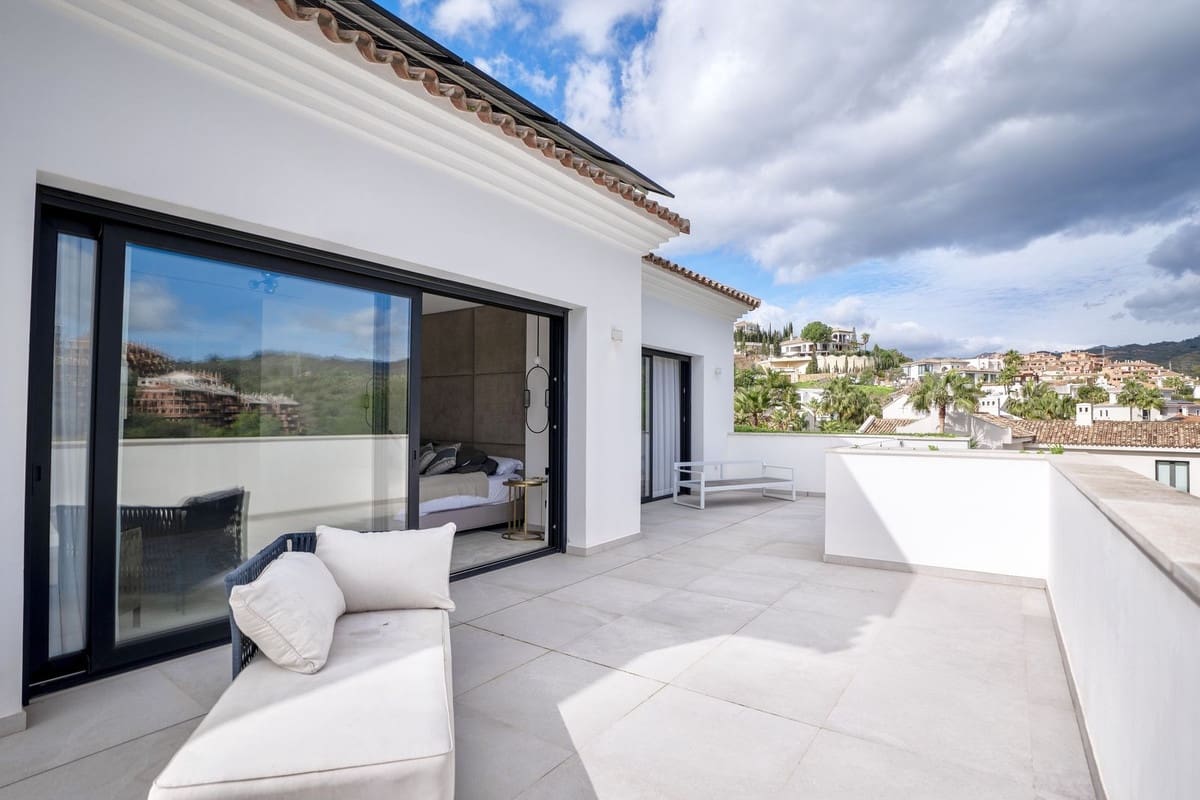 5 slaapkamer Villa te koop in Elviria met zwembad garage - € 2.999.000 (Ref: 9733281)