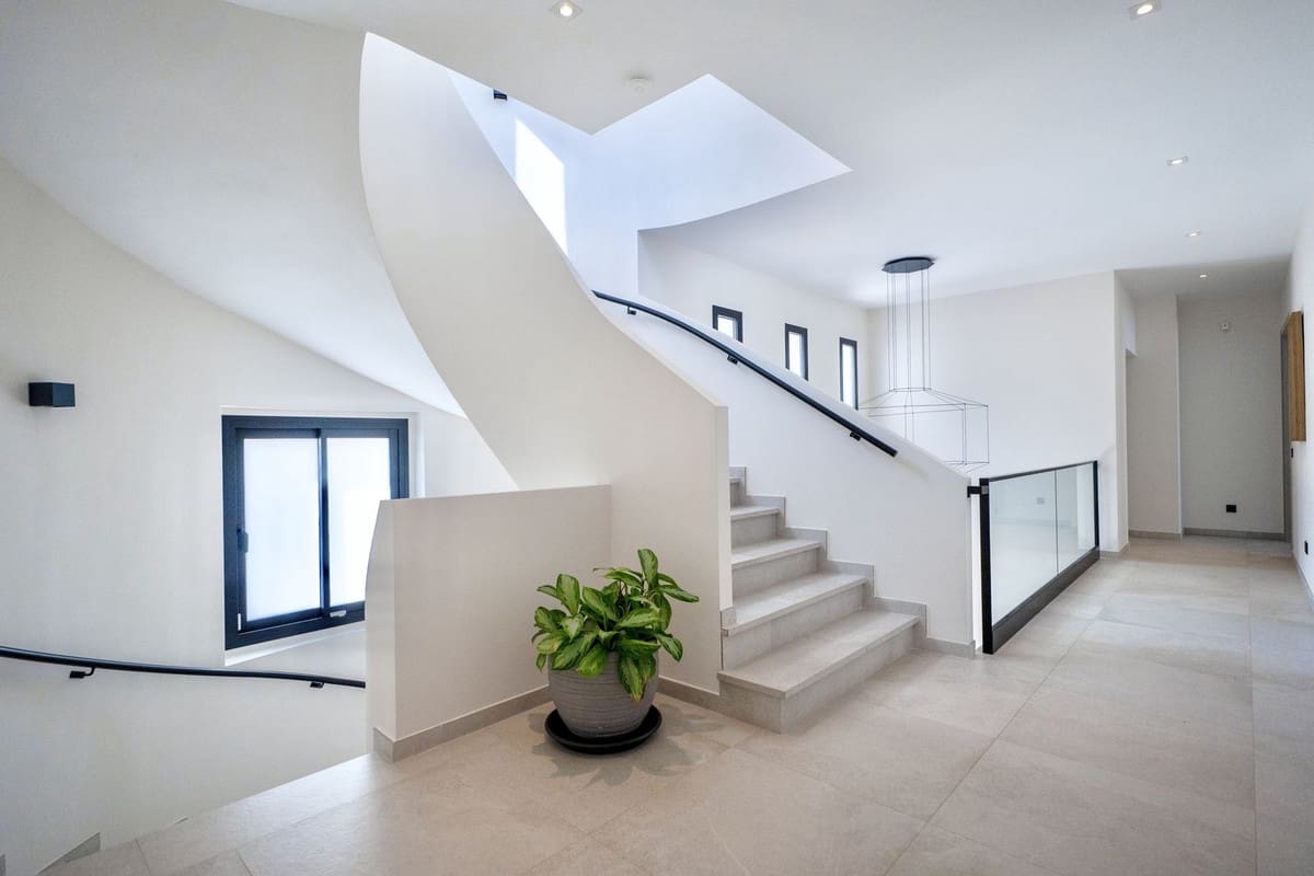 5 slaapkamer Villa te koop in Elviria met zwembad garage - € 2.999.000 (Ref: 9733281)