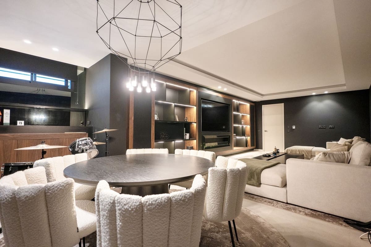 5 slaapkamer Villa te koop in Elviria met zwembad garage - € 2.999.000 (Ref: 9733281)