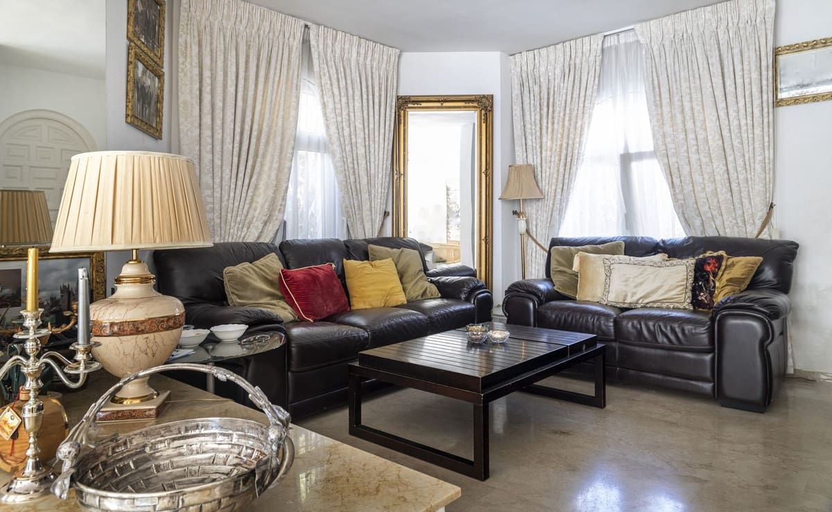 Chalet de 9 habitaciones en Riviera del Sol en venta con piscina garaje - 2.200.000 € (Ref: 9733285)