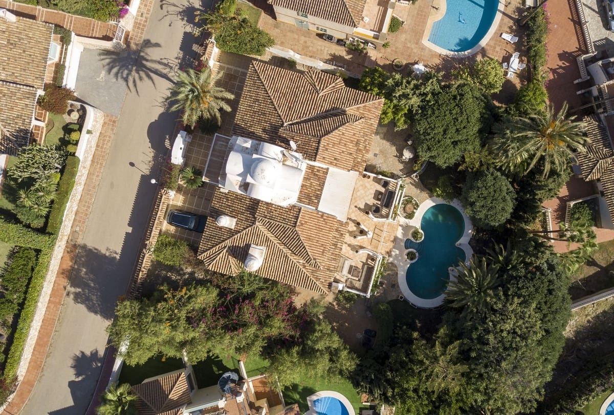 Chalet de 9 habitaciones en Riviera del Sol en venta con piscina garaje - 2.200.000 € (Ref: 9733285)