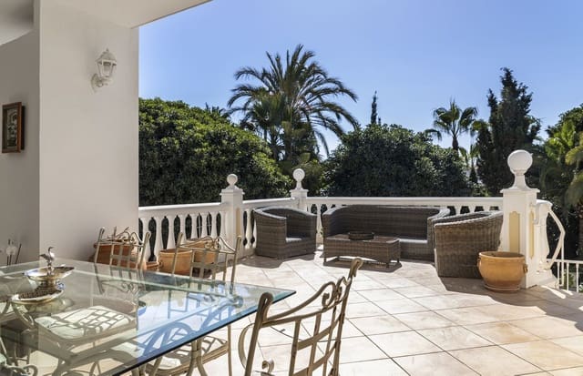 9 slaapkamer Villa te koop in Riviera del Sol, Mijas met zwembad garage - € 2.200.000 (Ref: 9733285)