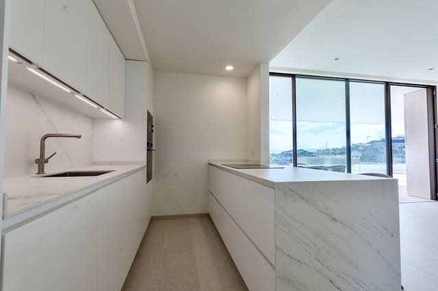 4 chambre Appartement à vendre à La Quinta, Benahavís avec piscine garage - 1 870 000 € (Ref: 9733288)