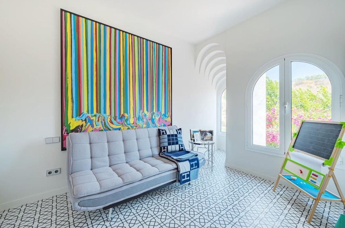 5 sypialnia Dom na sprzedaż w Marbella z basenem garażem - 1 800 000 € (Ref: 9733289)