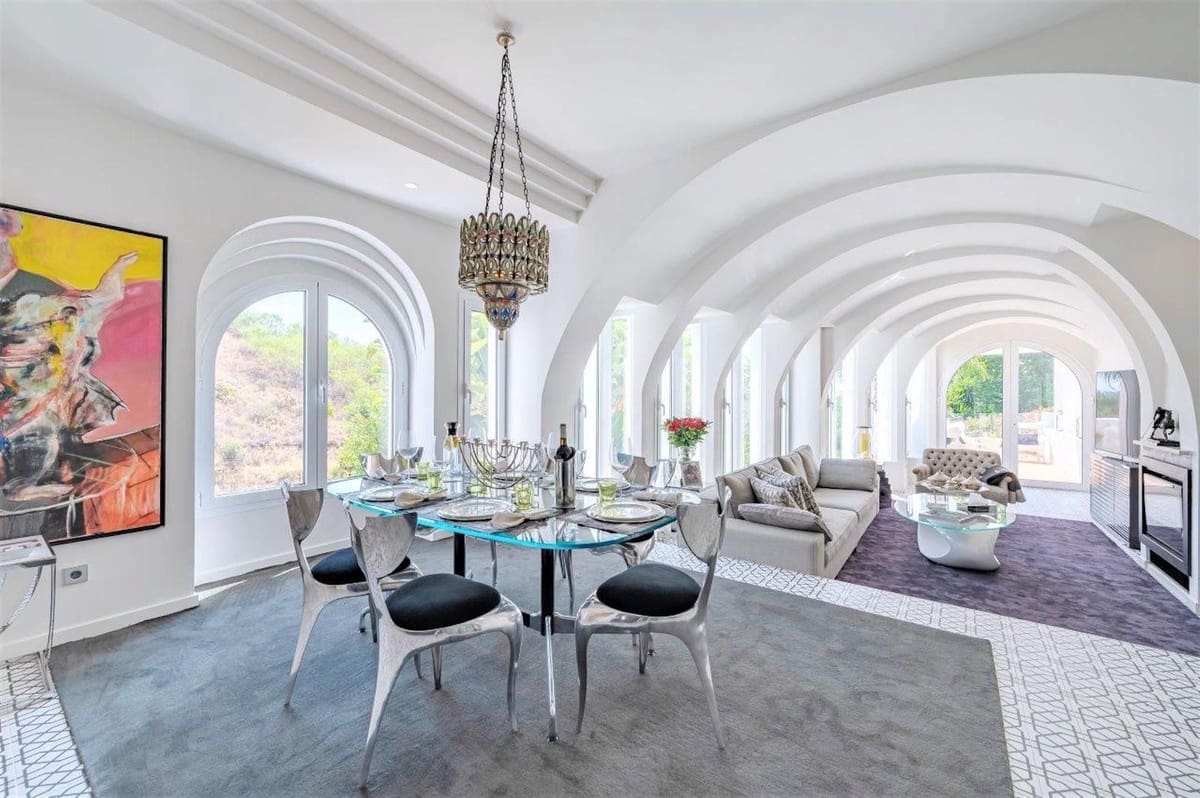 5 sypialnia Dom na sprzedaż w Marbella z basenem garażem - 1 800 000 € (Ref: 9733289)