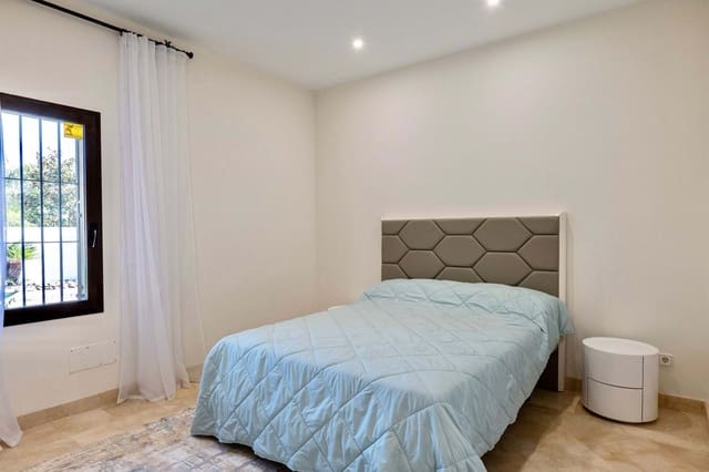 4 sovrum Villa till salu i Los Arqueros, Benahavís med pool garage - 1 999 000 € (Ref: 9733290)