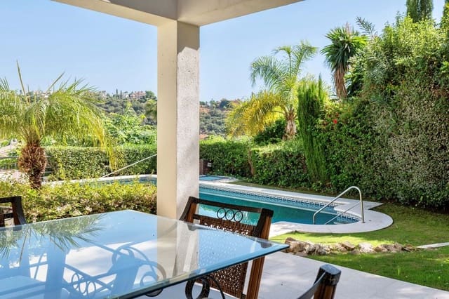 4 sovrum Villa till salu i Los Arqueros, Benahavís med pool garage - 1 999 000 € (Ref: 9733290)